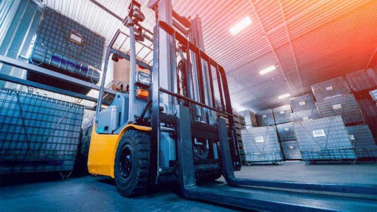 Perusahaan Sewa Forklift Makassar Terbaik