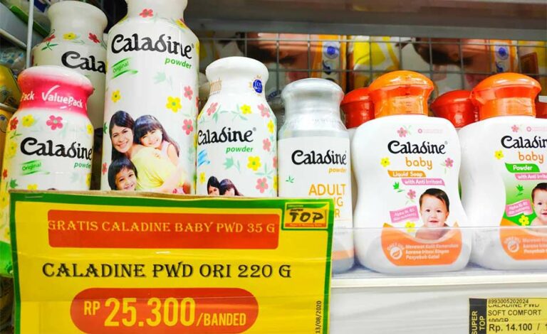 Perbedaan Bedak Salicyl vs Caladine, bagus mana